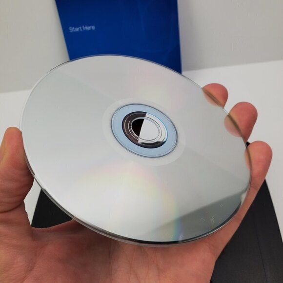 Linksys E1200 V2 Wireless Router Complete w/ Disc Fully Functional Tested - Picture 5 of 8